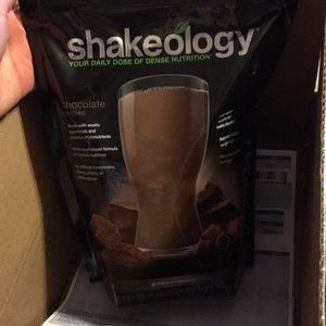 **Reserved for Courtles87** Shakeology